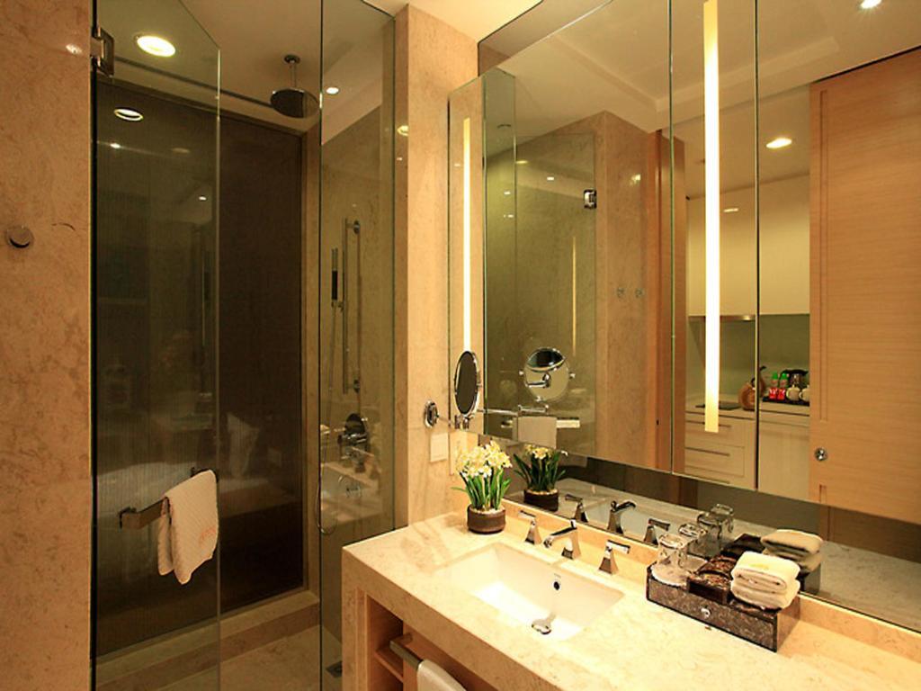 Heefun Apartment Gz -Poly World Trading Center-Walking Distance To Canton Fair Habitación foto